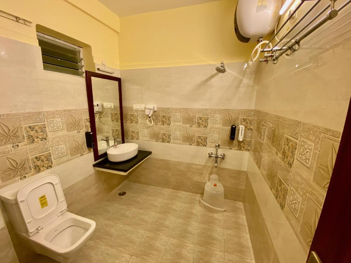 Aakash Rooms And Cottages, Ooty Buitenkant foto