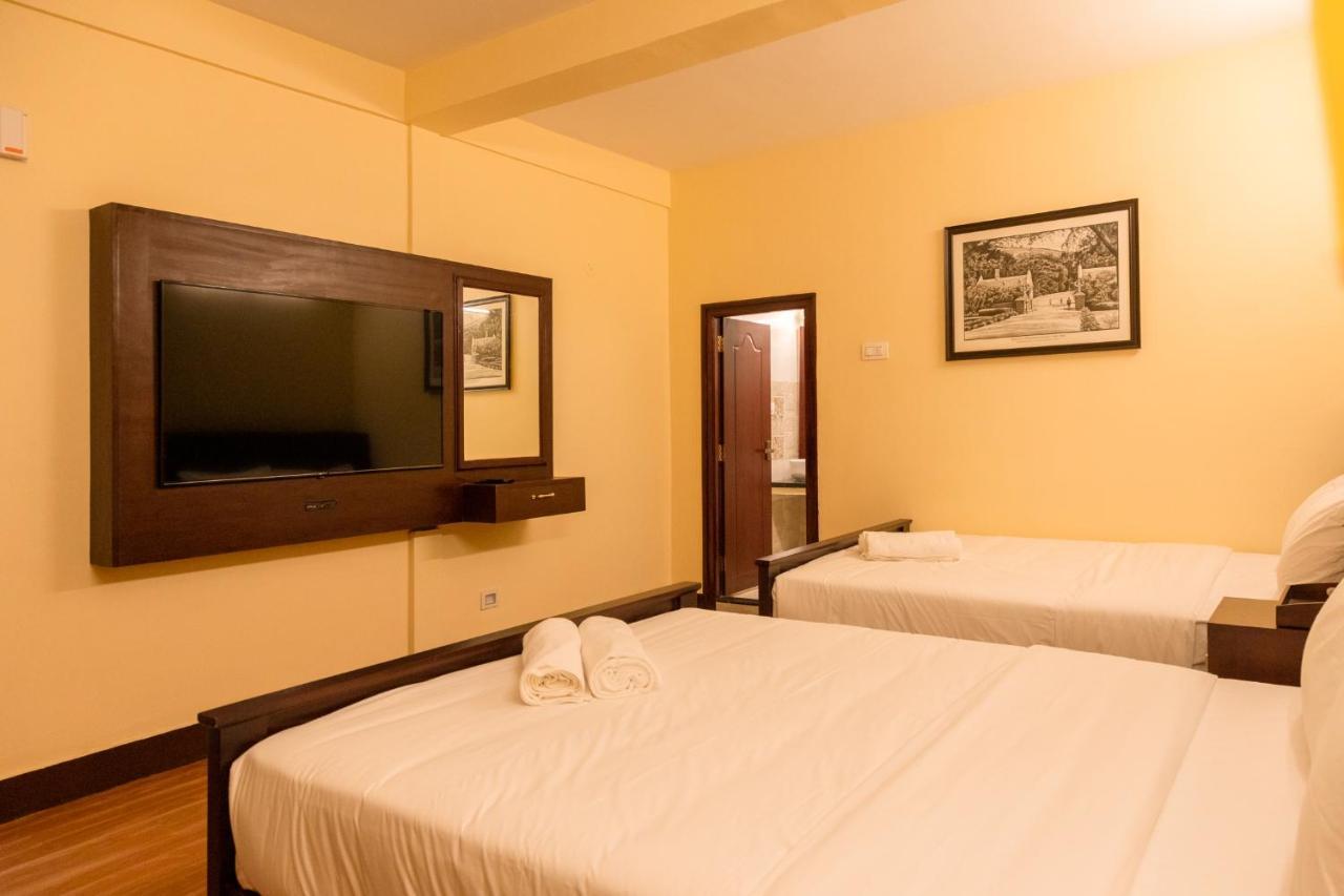 Aakash Rooms And Cottages, Ooty Buitenkant foto