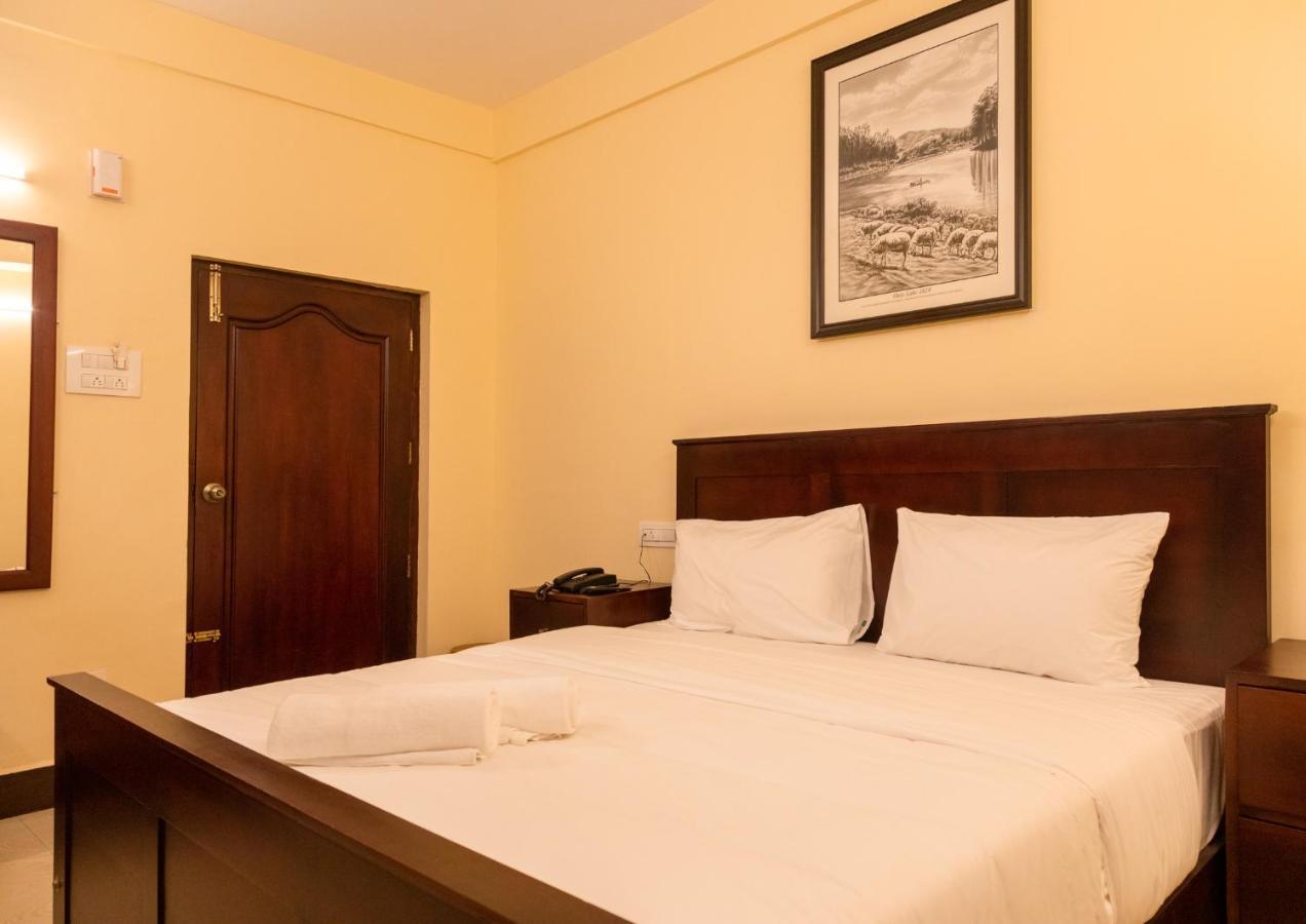 Aakash Rooms And Cottages, Ooty Buitenkant foto